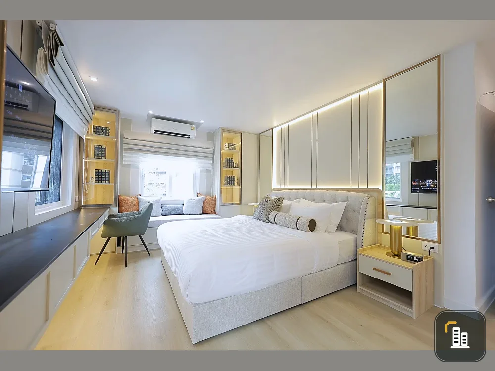 For sale: Fortune Condo Town 2, large room, fully decorated with built-in furniture, very beautiful, definitely worth booking.
