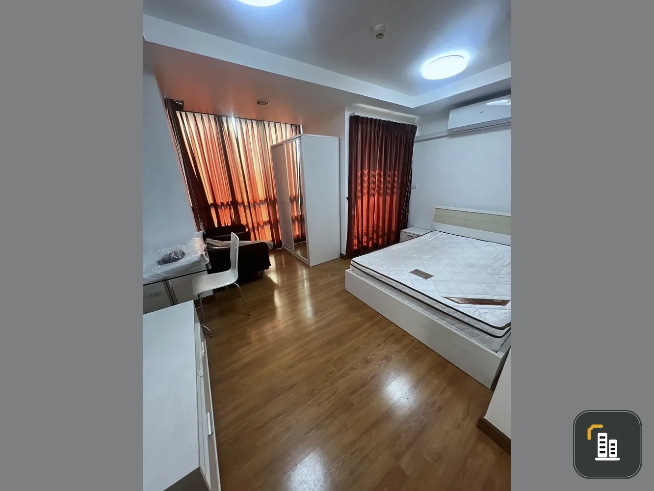 For sale, for rent: The Kris Express 2 (Ratchada 19), studio room, fully furnished, hurry and reserve before you miss out.