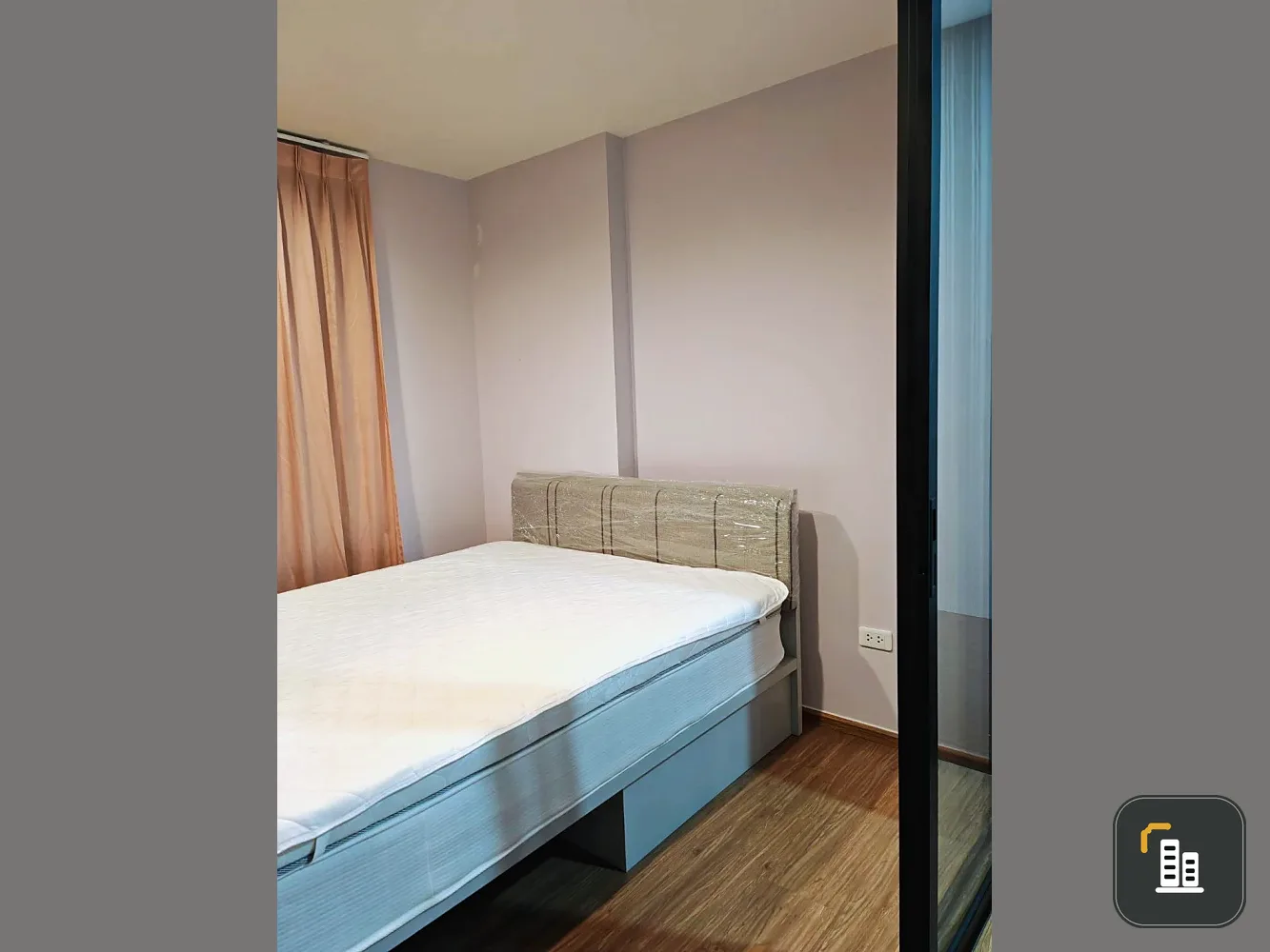 For rent: Niche Mono Rama 9, room size 26 sq m, 7th floor, wallpaper, full electrical appliances, book now.
