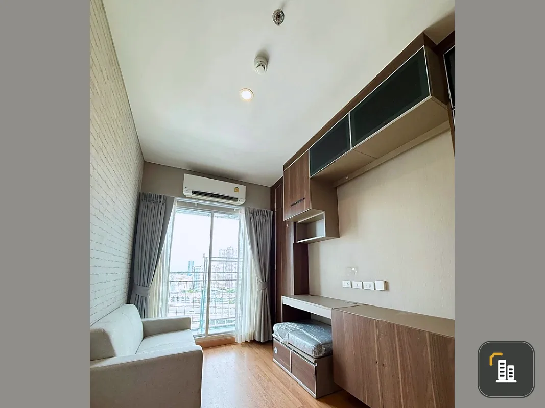For sale, for rent, Lumpini Place Condo, Ratchada-Sathu, ready to move in, fully built-in throughout the room, lots of storage cabinets, ready to move