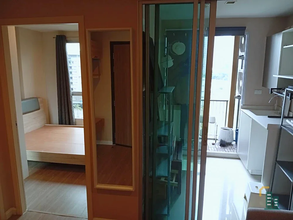 Urgent sale!! Condo Metro Luxe Rama 4, 8th floor, Building A, fully furnished, ready to move in, don't miss out, book now!!