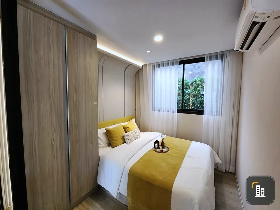 Selling down payment The Origin Bang Khae, the room is in a very good location, located at the corner, empty room, no furniture, those who like to dec