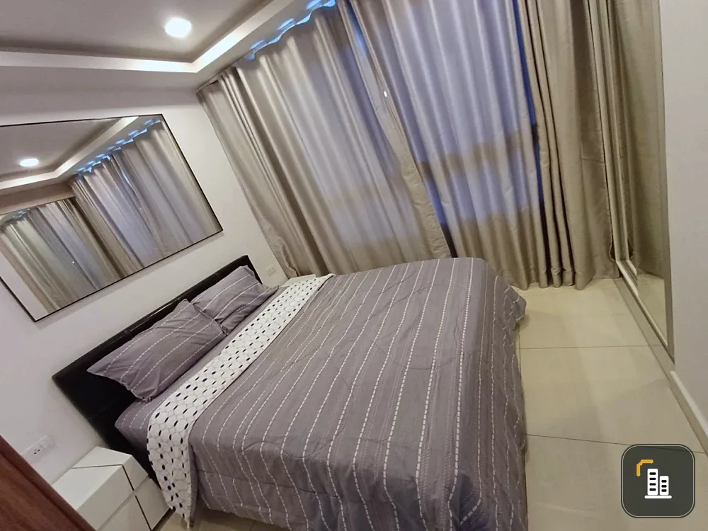 For rent: Arcadia Beach Resort, nice room, good location, fully furnished, just bring your bags and move in.