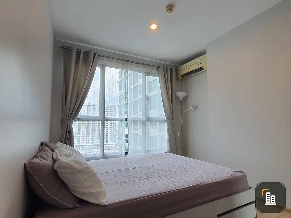 For sale: The Base Chaengwattana, ready to move in, spacious and comfortable, book now before you miss out!!