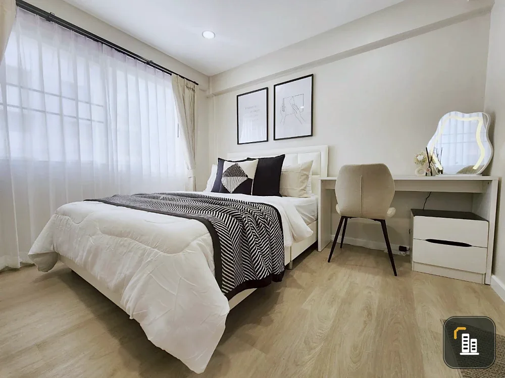 Urgent sale!! Condo Century Park Condominium, 3rd floor, Building K, beautiful room, ready to move in, don't miss it!!