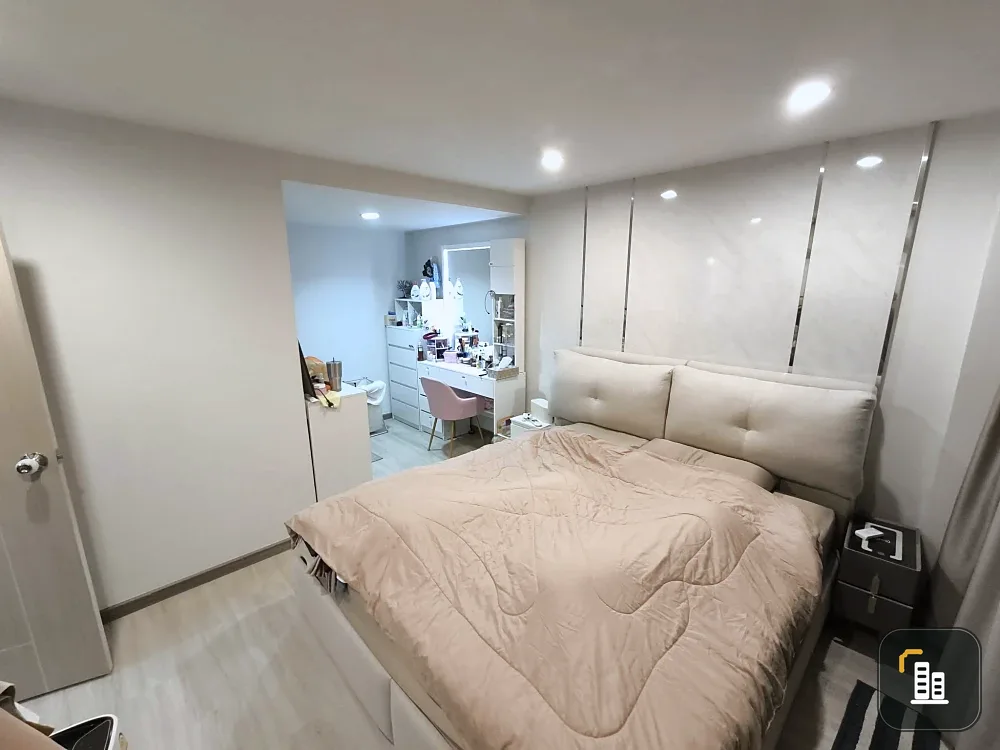 For sale: PST Condo Ville Tower 1, 14th floor, corner room, area 56.88 sq m. with excellent built-in furniture. Reserve first, get it first.