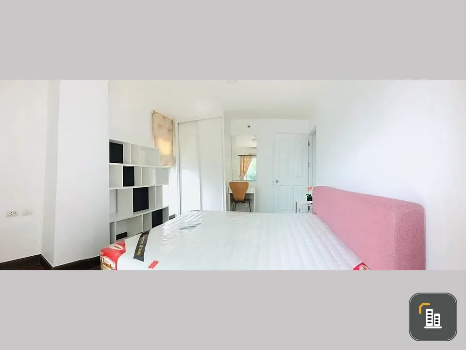 For rent Escape Condominium Sukhumvit 101/1, 4th floor, garden view, private corner room, electrical appliances, complete furniture, ready to move in