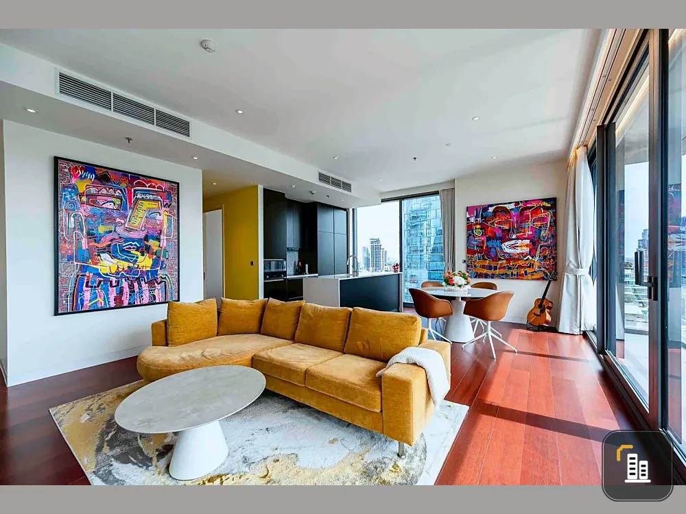 For sale KHUN BY YOO 17th floor, corner room, very private, Thonglor panoramic view, fully furnished, ready to move in immediately.