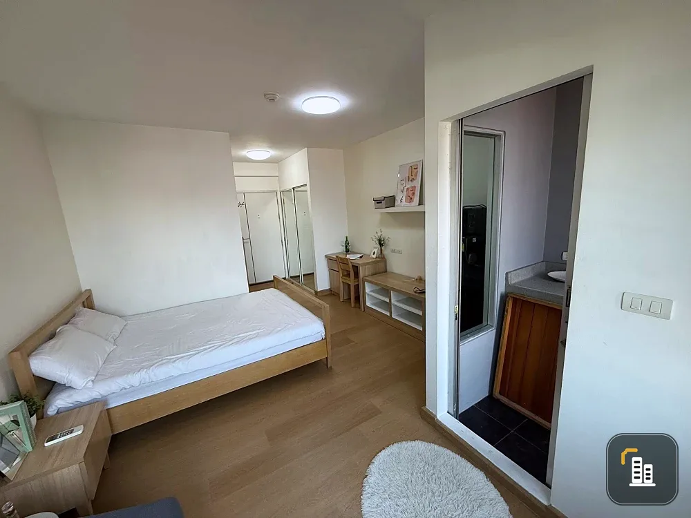 For sale: A space play Ratchada-Suthisan, ready to move in, fully furnished, hurry and book now before you miss out!!