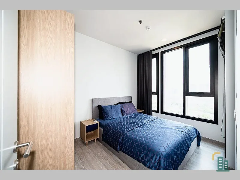 For rent: XT Ekkamai, ready to move in, 24th floor, high view, fully furnished, appliances included, just bring your bags and move in.
