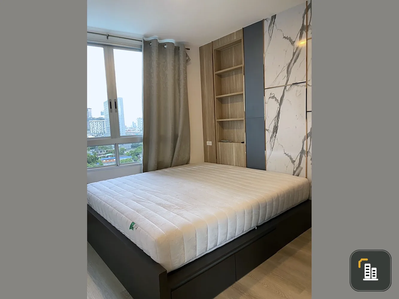 Corner room has arrived. Sale. Elio Sathorn-Wutthakat, 2 bedrooms, garden view and pool, next to BTS Wutthakat. Book now.