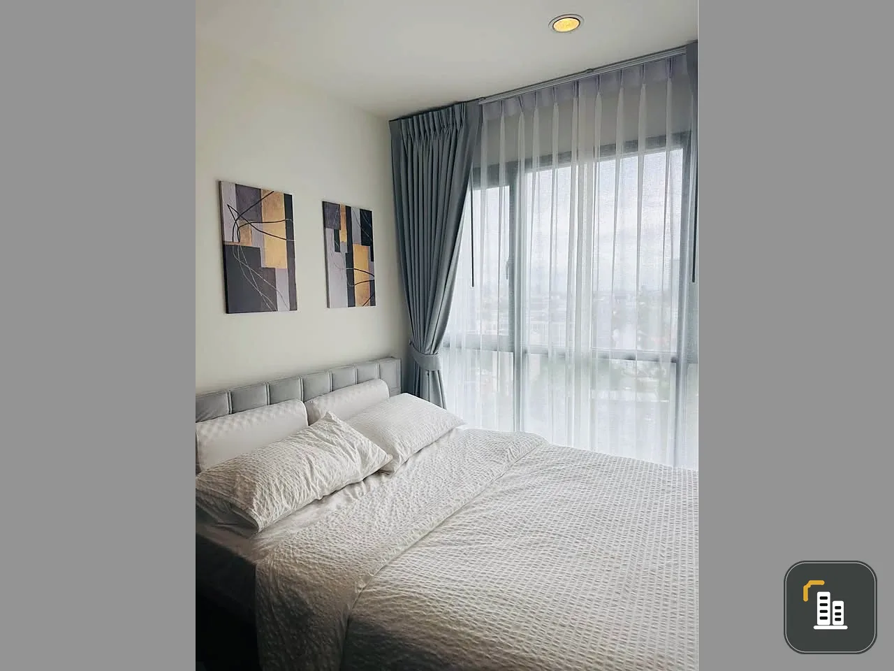 For sale: The Base Park West, a nice room, high floor, a separate room, with a balcony. If it's this good, hurry and book now, don't miss out!!!