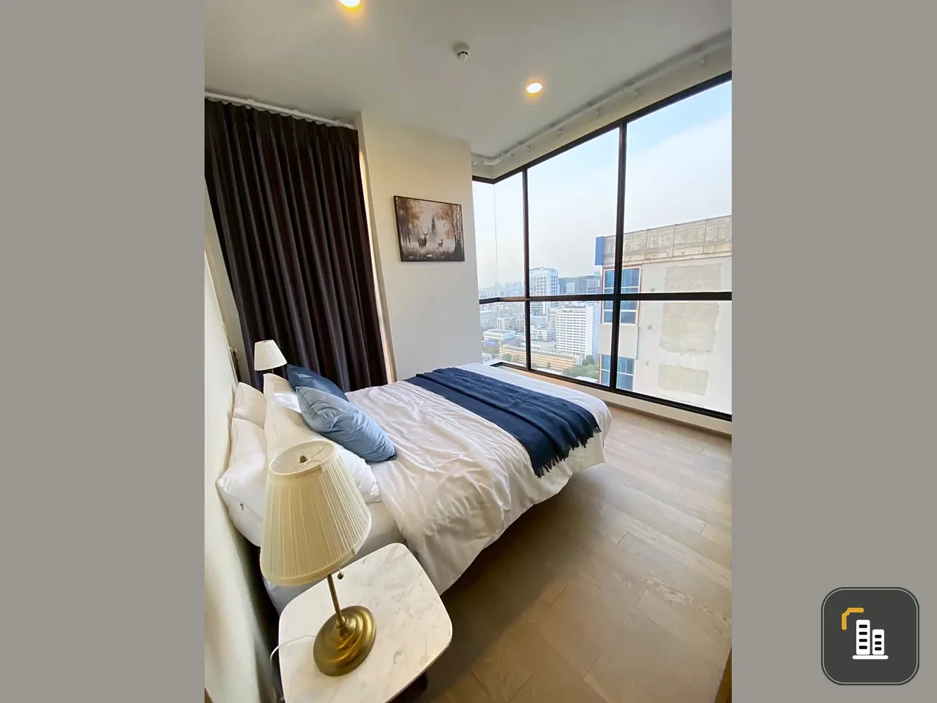 For sale, for rent, Park Origin Phaya Thai, 58 sq m., 28th floor, 2 bedrooms, 2 bathrooms, cleanly decorated but complete, must reserve.