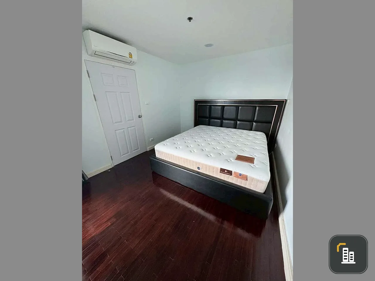 For sale River Heaven, spacious room, lots of usable space, comes with complete furniture and facilities. Don't miss it.