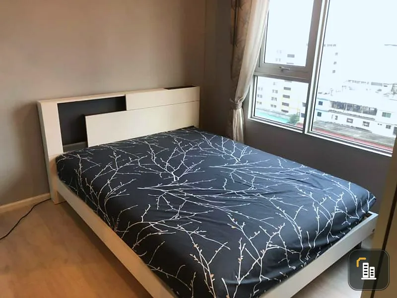 Urgent. Aspire Sathorn-Thapra Condo for rent. Great city view. Fully furnished. You can keep your bags in. Close to BTS.