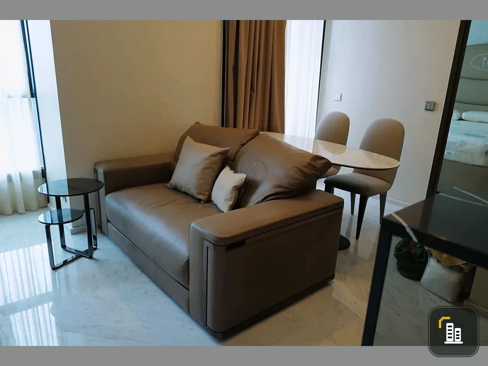 For sale: The Esse Sukhumvit 36, beautiful room, fully furnished, spacious, comfortable, book now, don't miss out.