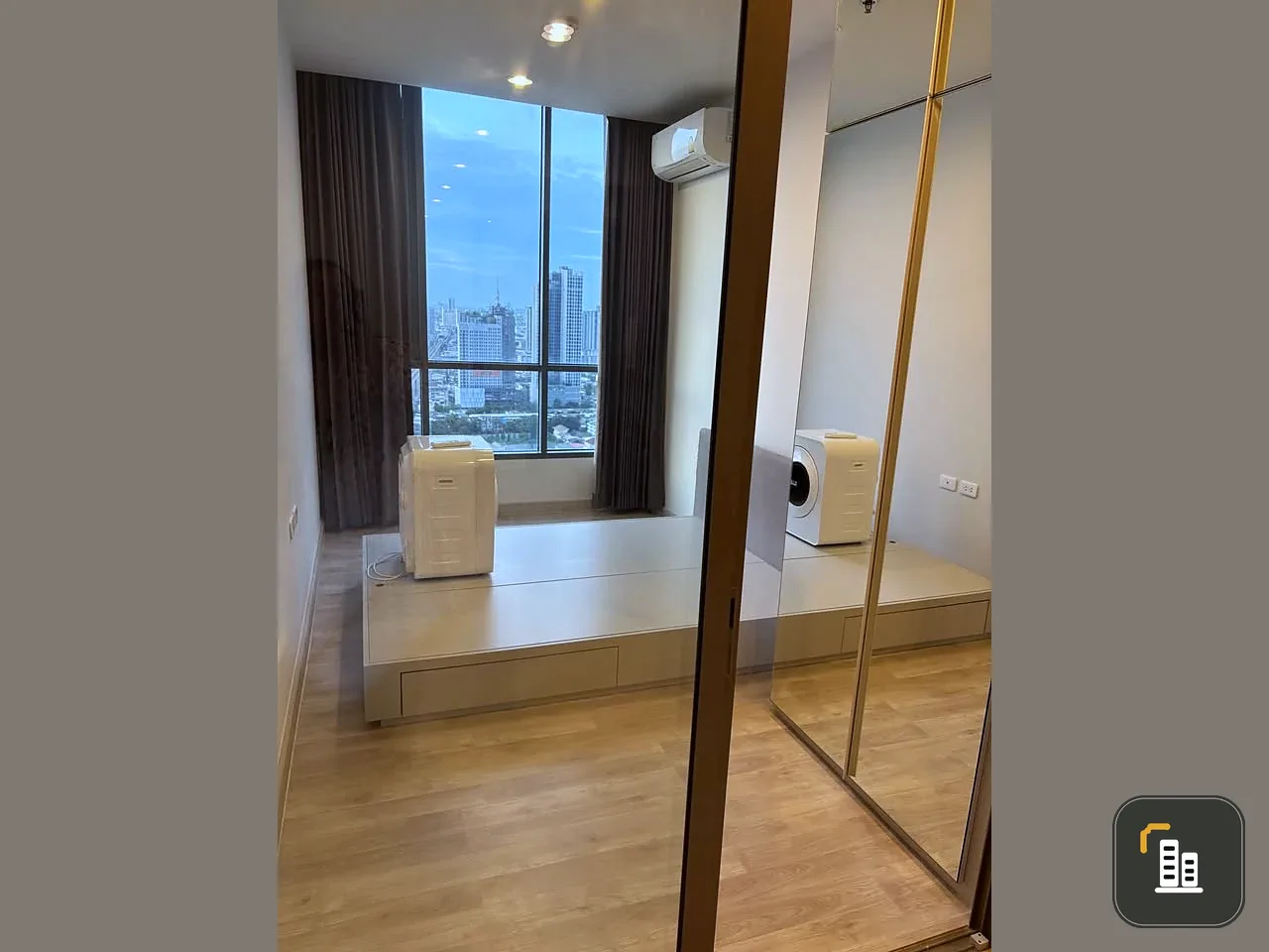 For sale: Niche Pride Taopoon, beautiful room number, easy to remember, north-facing room, Taopoon BTS side, not hot, very high floor, hurry and book