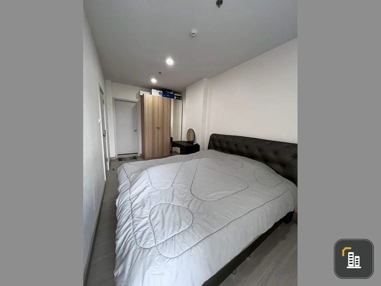For sale Supalai Loft Sathorn-Ratchaphruek 1 bedroom, 1 bathroom, large usable area, decorated in a controlled tone, reserve now.