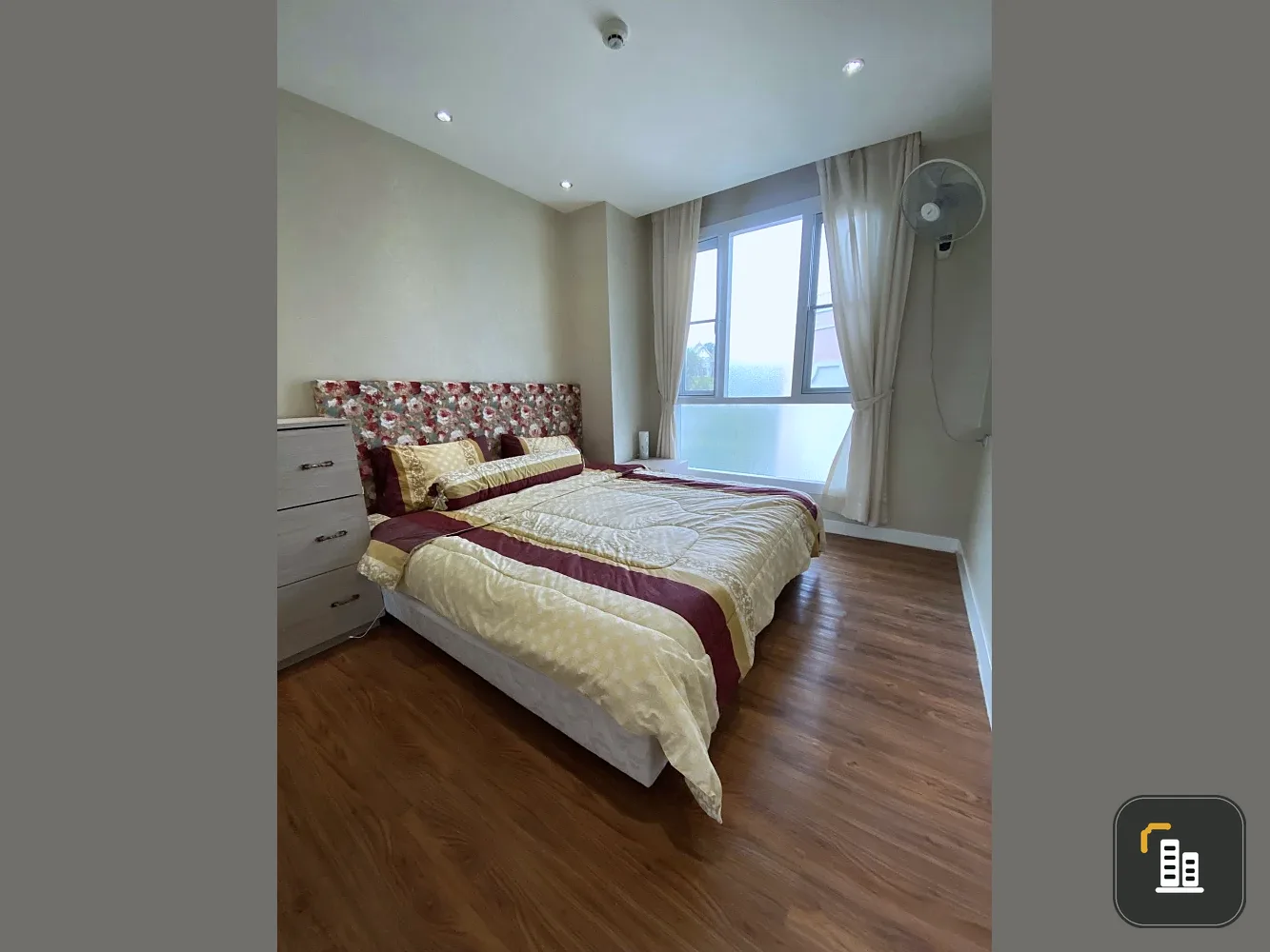 For sale: Grande Caribbean Resort Pattaya, spacious room, lots of usable space, swimming pool view, don't miss it.