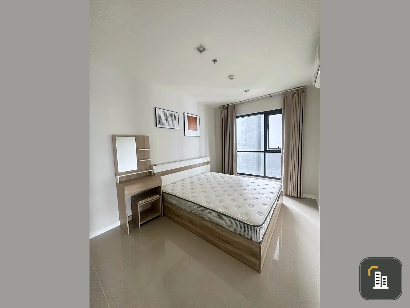 For sale or rent: Life Sukhumvit 48, 4th floor, spacious room, comfortable, not cramped, well-proportioned, reserve now before it's gone.