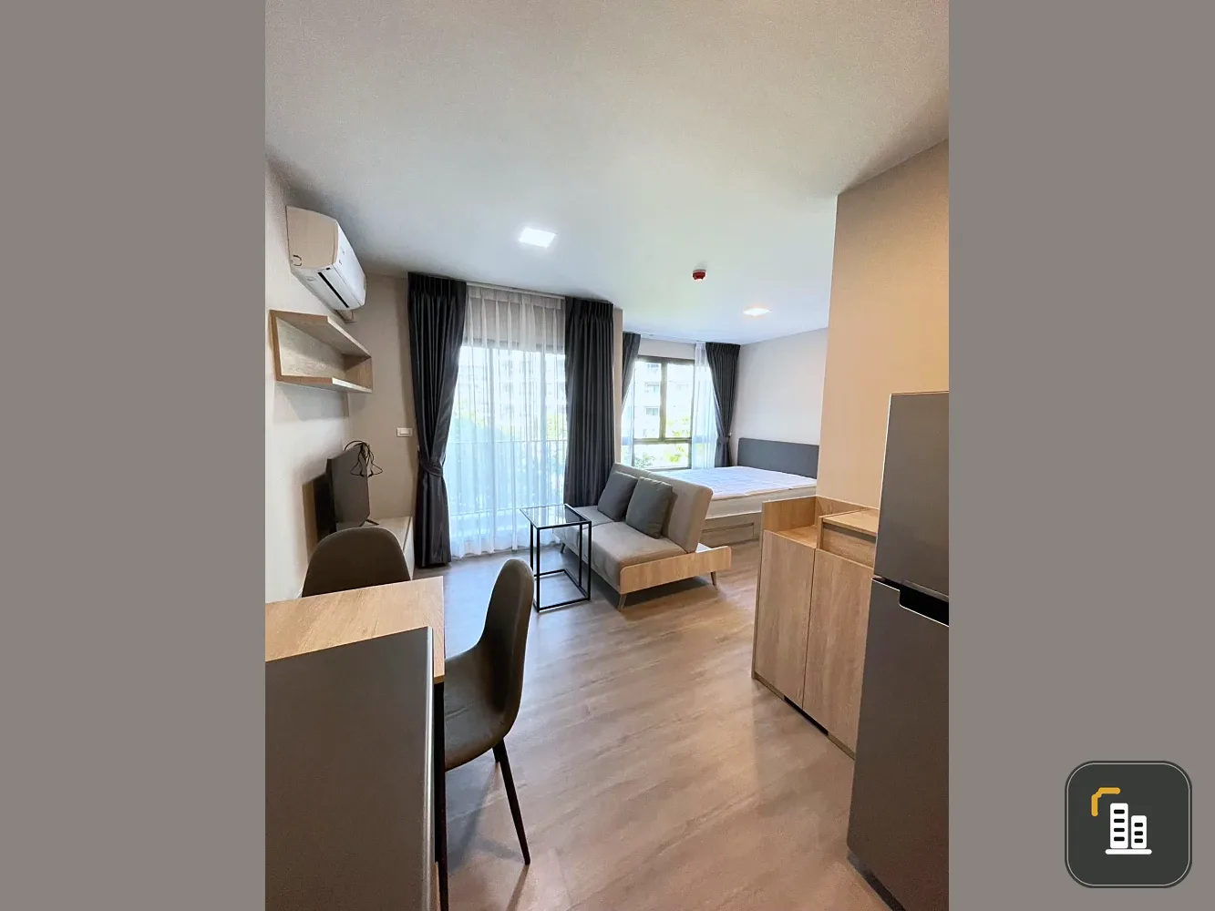 For sale: D Condo Hideaway Rangsit Phase 4, Building B, 3rd floor, complete facilities in the room, don't miss it.