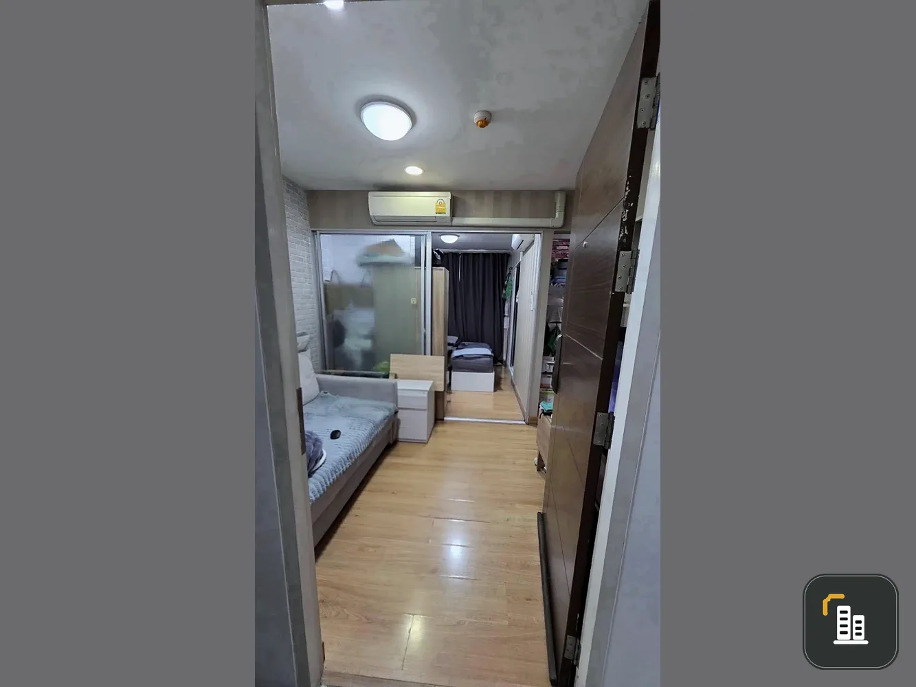 For sale: August Rama 3–Chareonkrung, 1 bedroom, 1 bathroom, fully furnished. Don't miss out on this great deal.