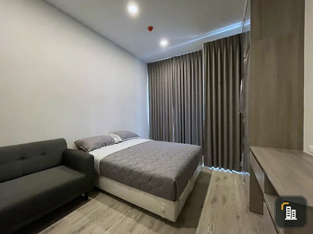 For sale: Knightsbridge Prime Ratchayothin, 25th floor, very high, full facilities in the room, hurry up and grab it.