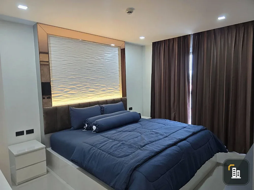 For sale: The Blue Residence, a lovely room, decorated in a simple, luxurious and expensive style, comes with complete furniture. Don't miss out.