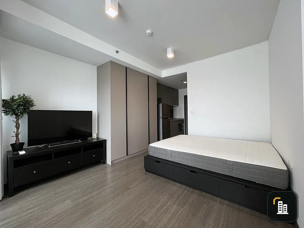 For sale: Ideo Sukhumvit 93, studio room, fully furnished, just bring your bags and move in.