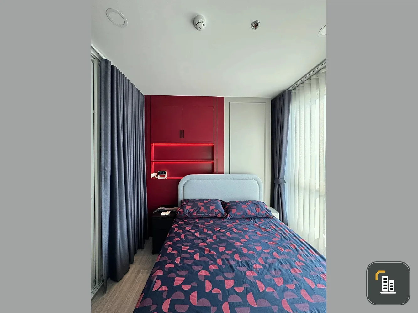 For sale, for rent Supalai Loft Sathorn-Ratchaphruek, a nice room, decorated in a controlled tone, comes with complete furniture, open view, don't mis