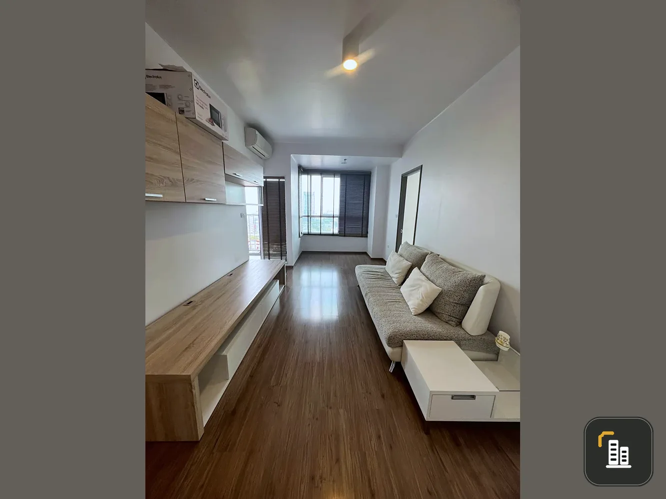 For rent U Delight Rattanathibet, corner room, provides privacy, comes with complete furniture, lots of usable space, book now.