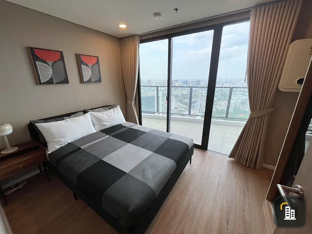 For sale, for rent!! Condo Landmark at MRT Station, 29th floor, Building B, beautiful room, good price, ready to move in, hurry up and book now!!