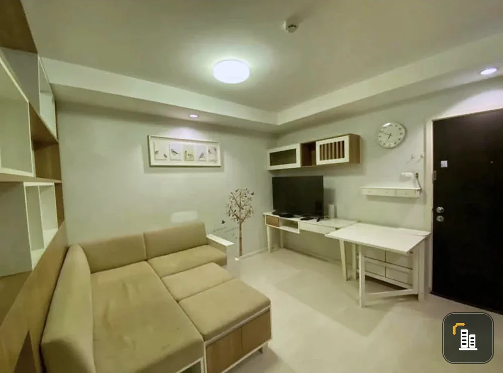 For sale: The Log 3 Sukhumvit 101/1, Building L, 5th floor, studio room with full storage space. Hurry and reserve before you miss out.