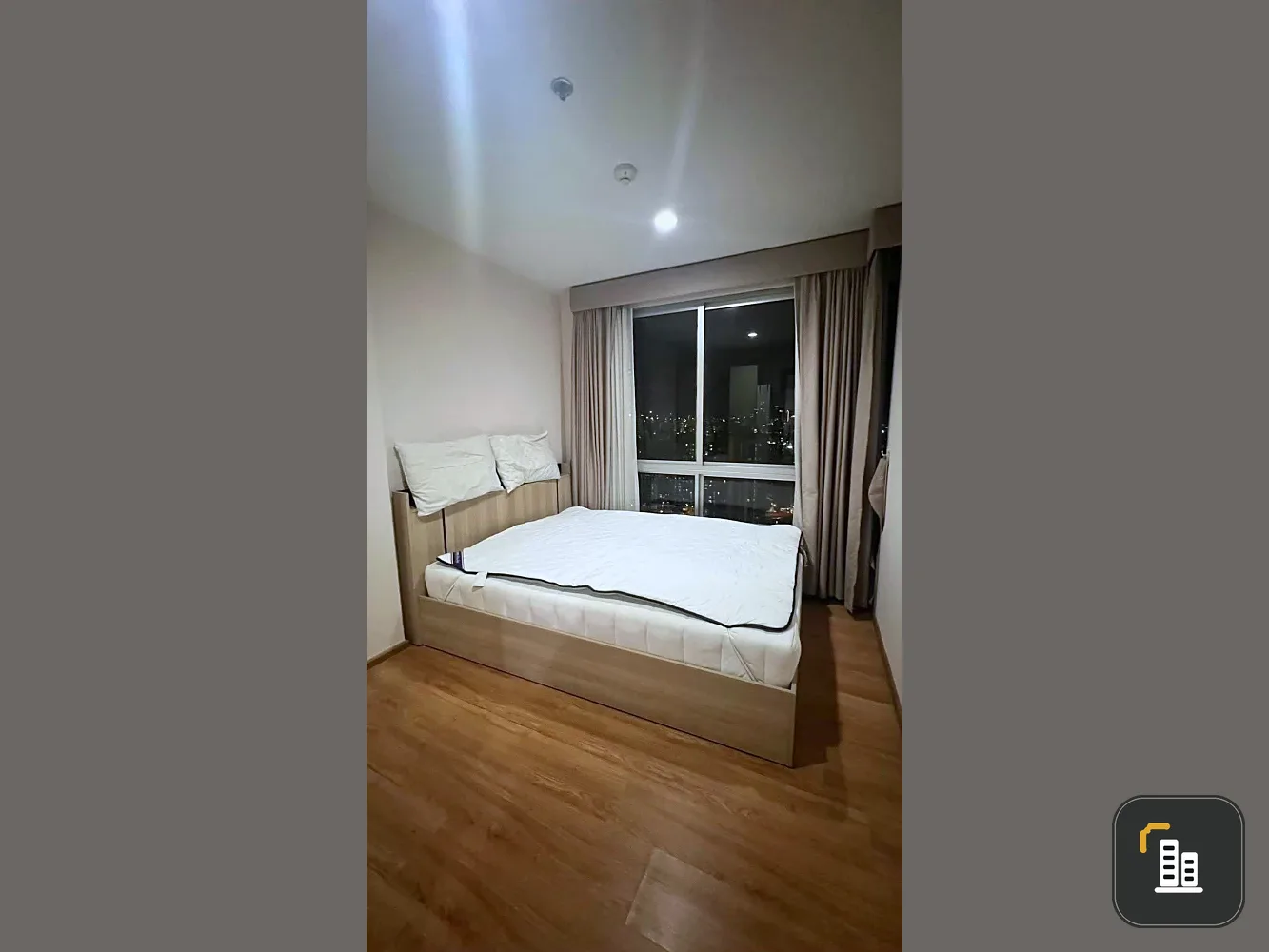 For rent: The base sukhumvit 77, very high floor room (34th floor), fully furnished, don't miss out.