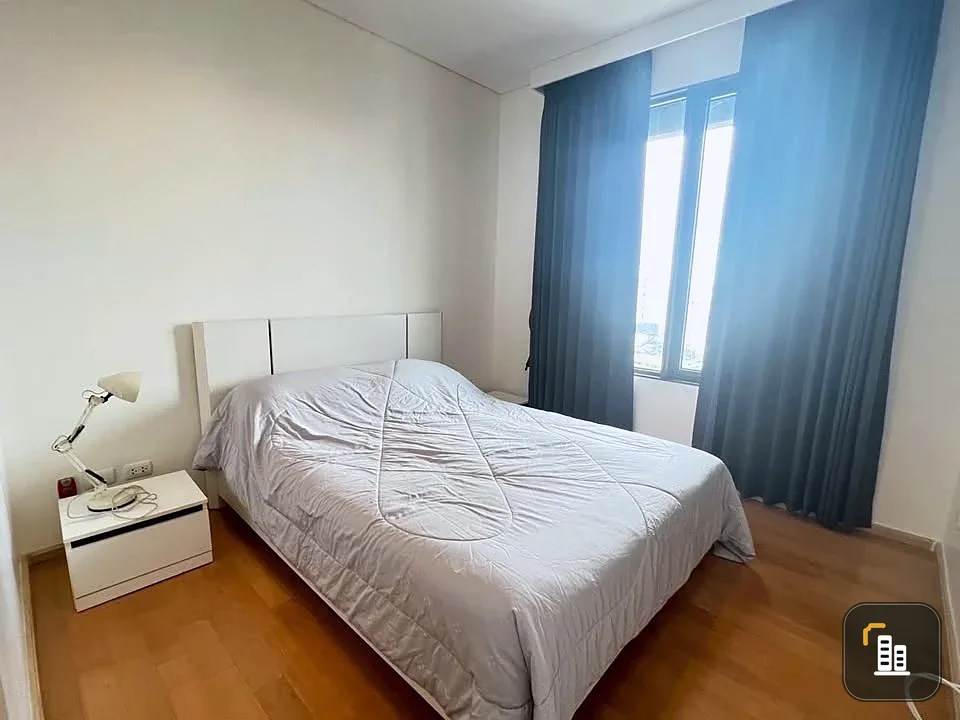 For sale: Villa Asoke, 1 bedroom, 1 bathroom, large usable area, fully furnished. Don't miss out on this great deal.
