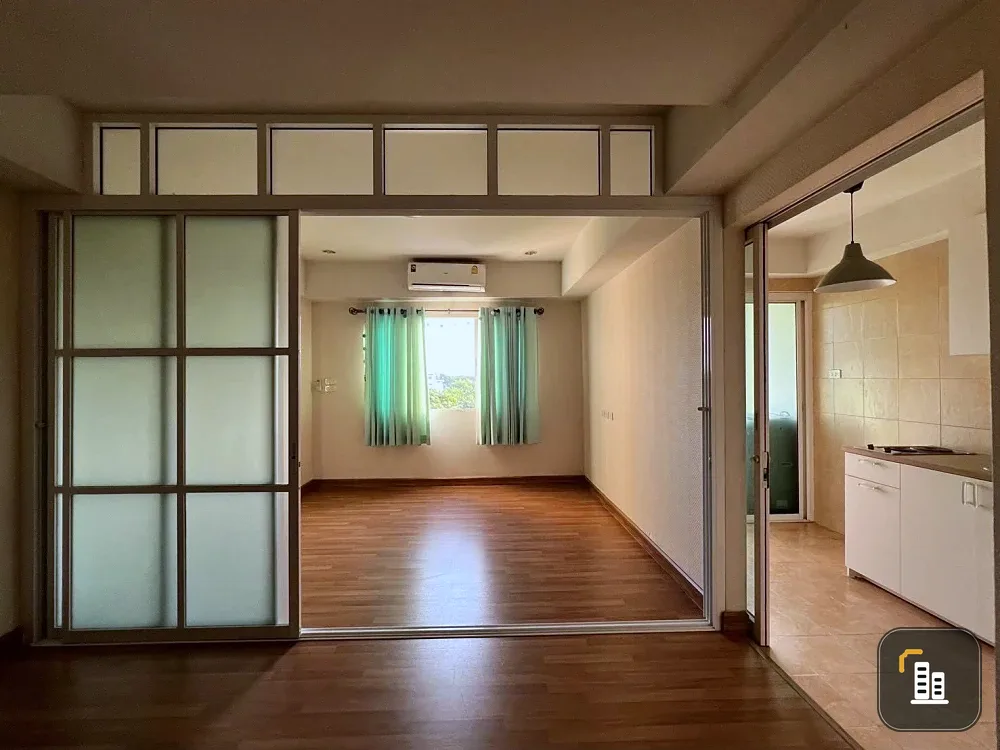 Urgent sale: Happy Condo Laksi-Donmuamg, 4th floor, open view, no building blocking, great price, come and own it now!