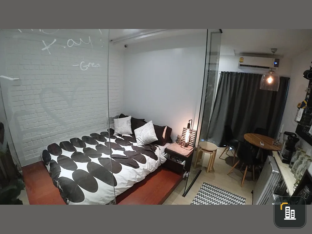 For sale Supalai Park Ekkamai-Thonglor Studio room, beautifully decorated, fully furnished, with a view of the building, book now.