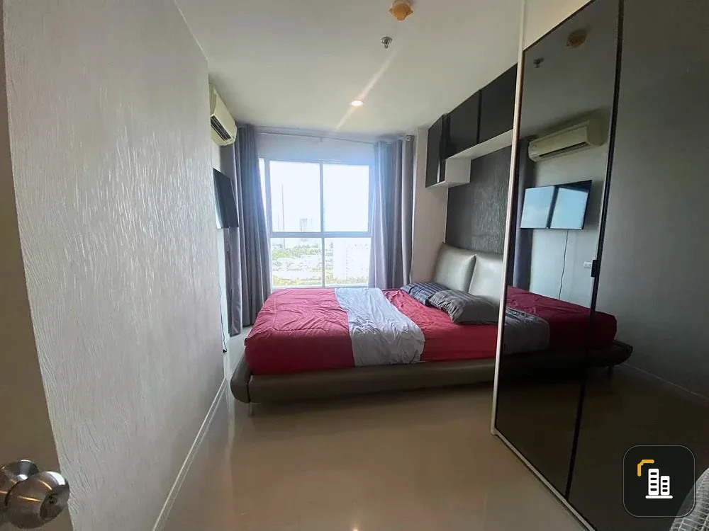 For rent Lumpini Parkbeach Jomtien 19th floor, spacious room, comfortable, comes with complete decoration, book now.