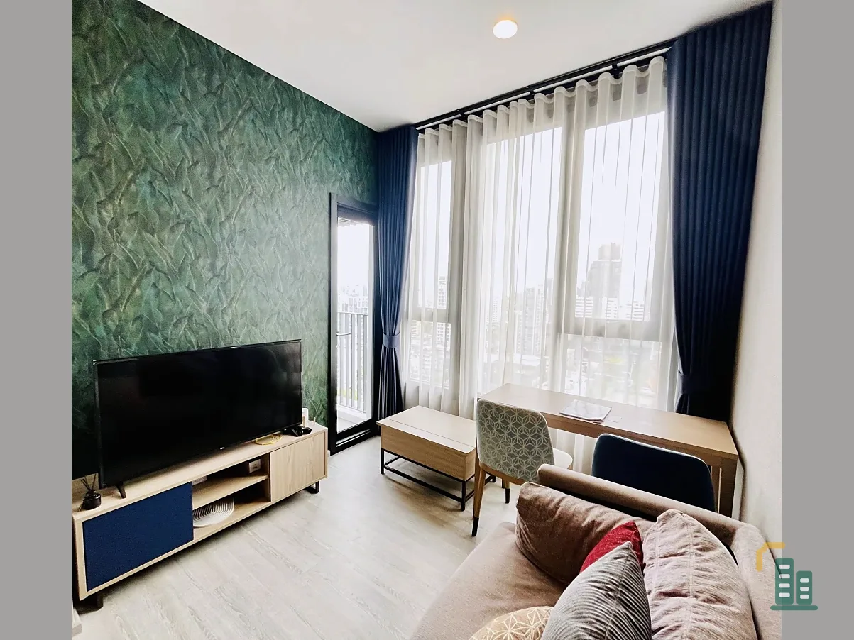 Condo for rent, XT Ekkamai, ready to move in, with good wallpaper. If you don't book, you'll regret it later.