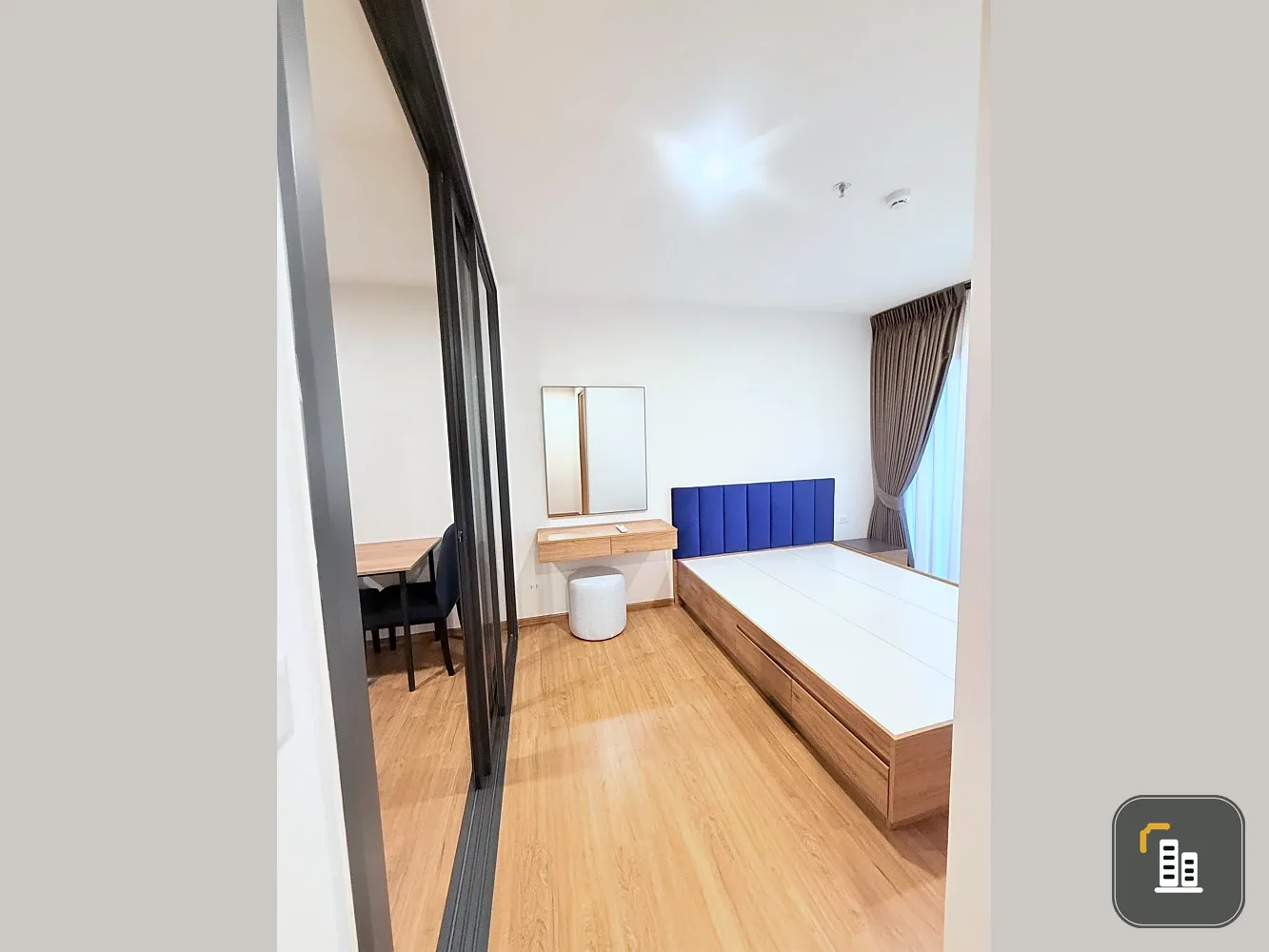 For rent: The Line Vibe, Building C, 12th floor, North-facing room, city view, cool and comfortable, not hot, must arrange.
