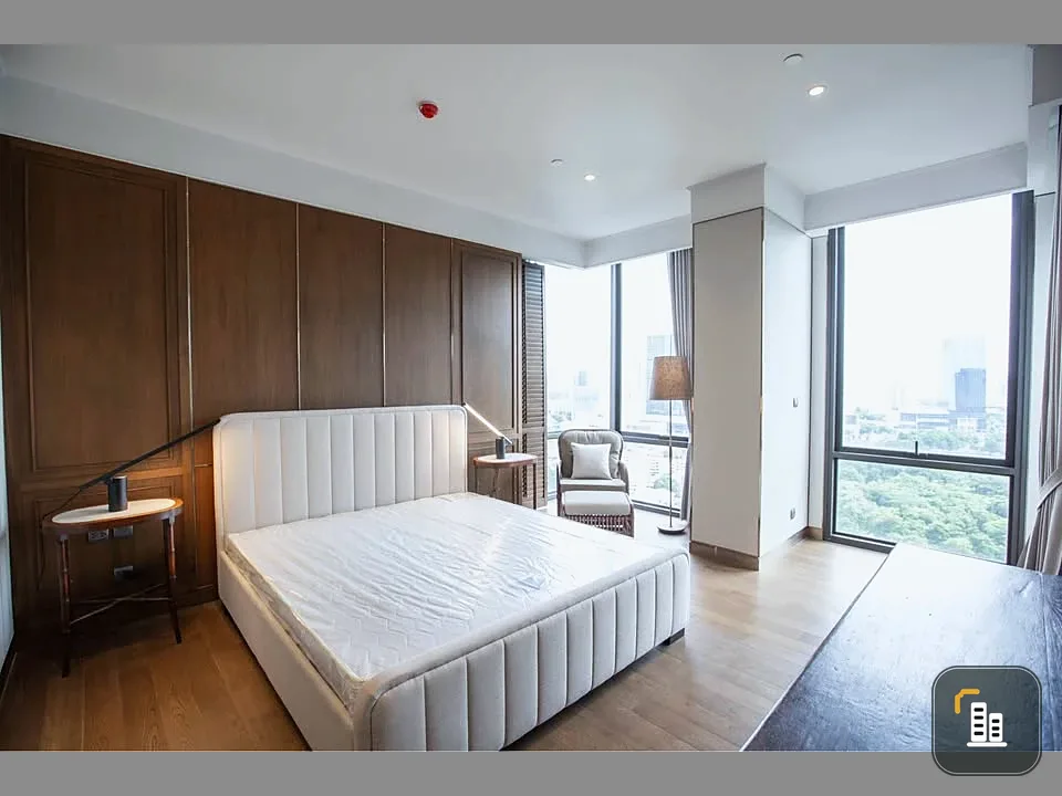 For sale: MUNIQ LANGSUAN, Lumpini Park view, high floor, prime location in Lang Suan area, fully furnished, luxurious design, ready to move in immedia