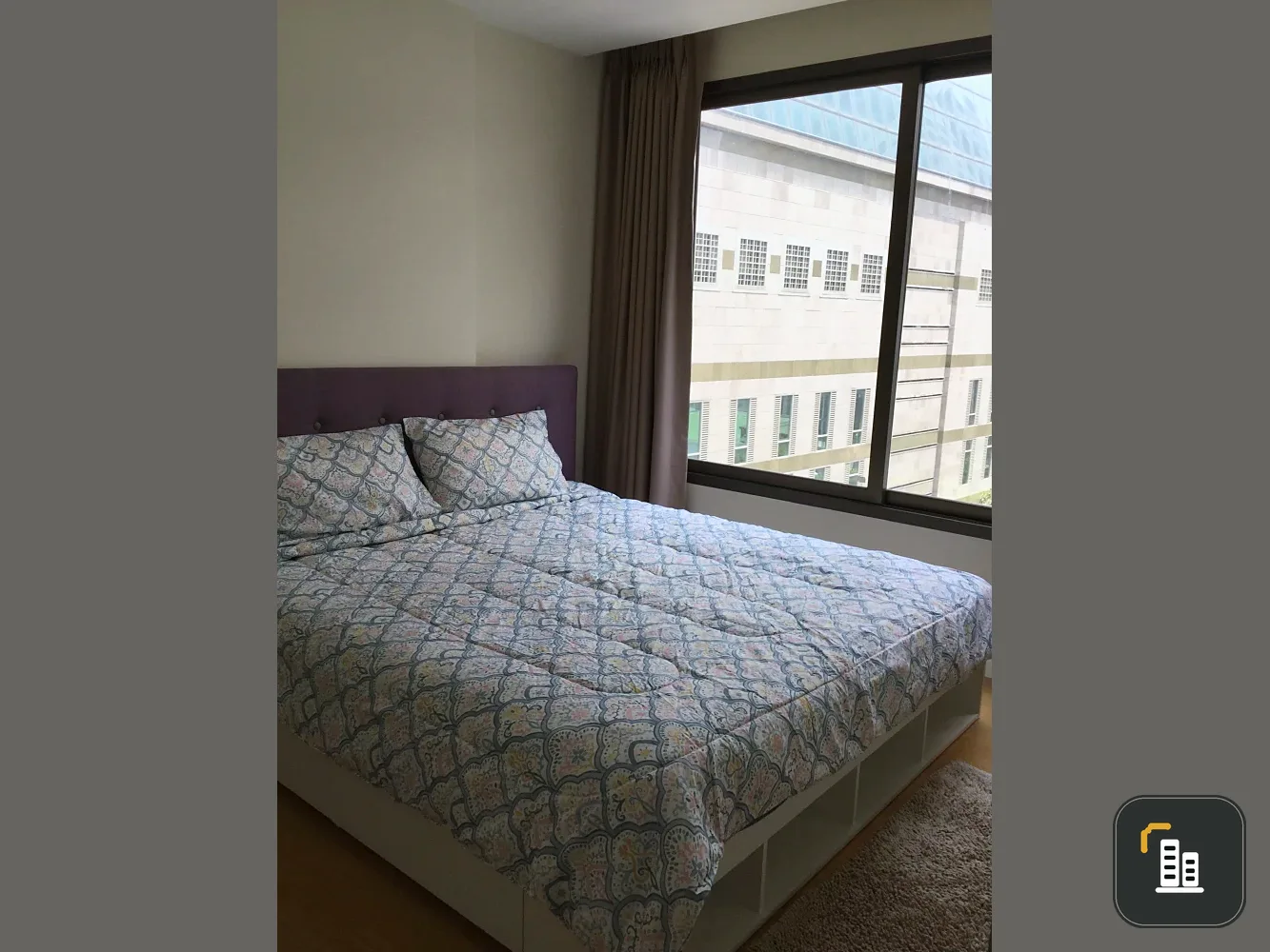 For sale: COLLEZIO Sathorn-Phiphat, 8th floor, comfortable room, not cramped, view of Sathorn Road, all furniture included, reserve now.