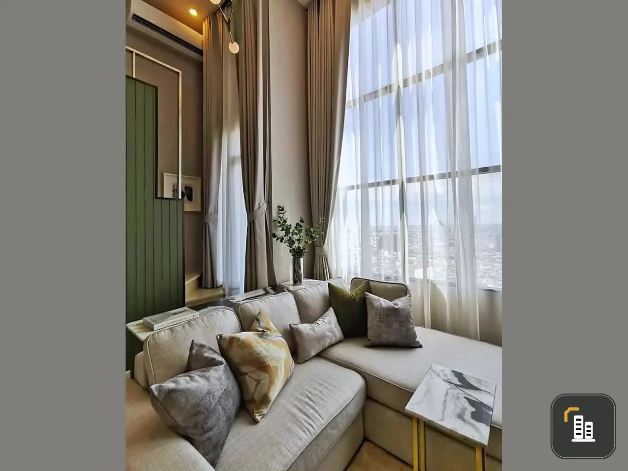 For rent: Knights Bridge Prime Sathorn, beautifully decorated room, high ceiling, airy, fully furnished, book now.