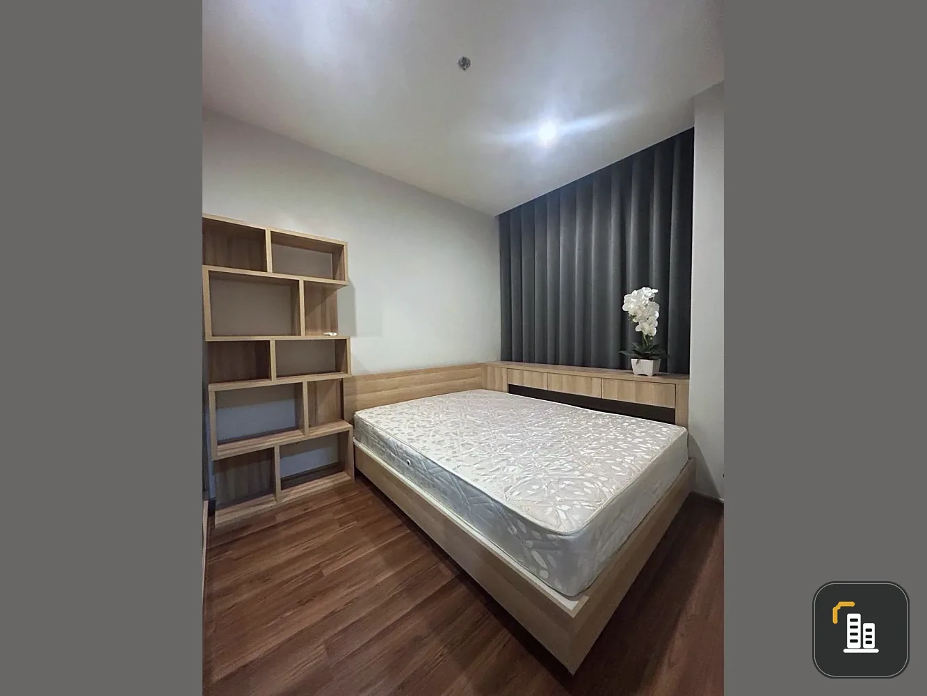For rent: Noble Revolve Ratchada 2, 1 bedroom, 1 bathroom, open view, not blocked, see the city view from a high floor, book now.