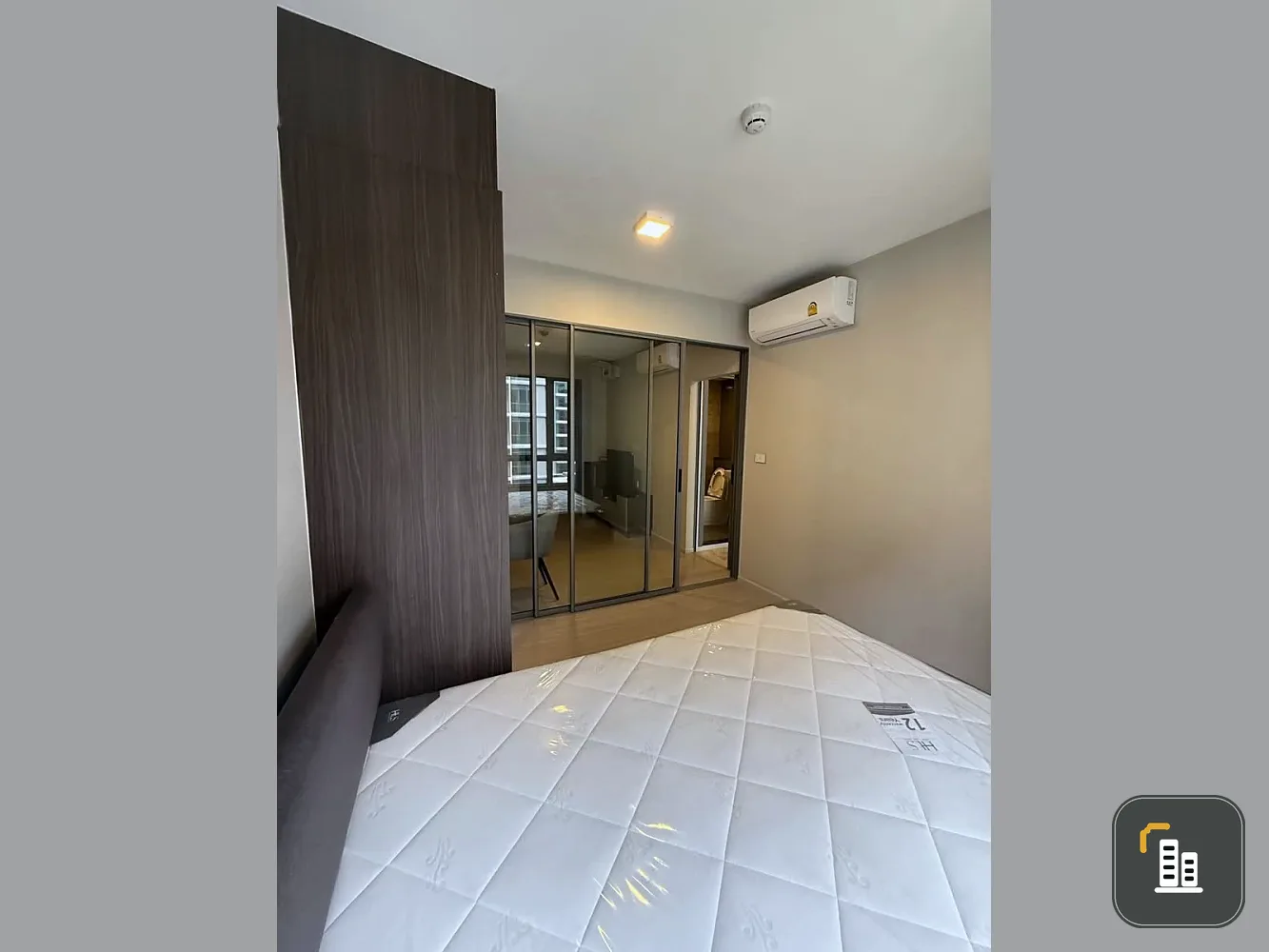 For rent: Quintara Phume – Sukhumvit 39, ready to move in, spacious and comfortable room, fully furnished, book now!