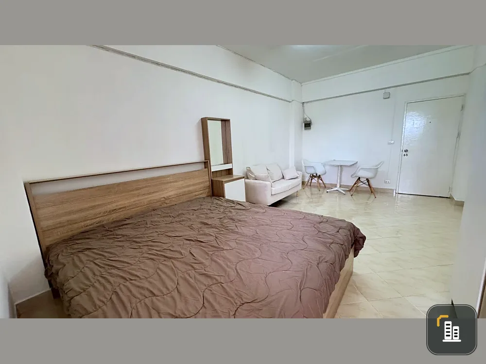 For sale/rent: Condo Phatthanakan Life Complex, ready to move in, furnished, good price, hurry and book now!!
