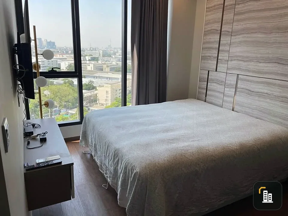 For rent: Ideo Q Victory, high floor, fully furnished, spacious room, comfortable to live in, hurry and book now+++