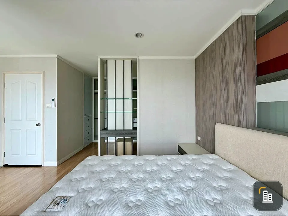 Condo for sale Lumpini Ville Chaengwatthana Pakkret, high floor, good view, spacious room, ready to move in, just bring your bags++