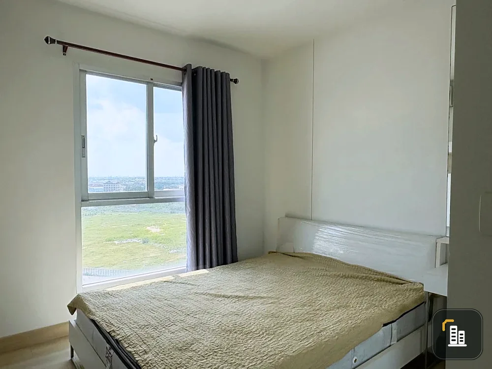 For sale: The Parkland Srinakarin Lakeside, 12th floor, fully furnished, ready to move in, reserve now, urgently.