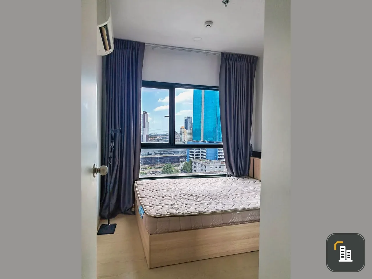 For Sale/Rent The Tree Sukhumvit 71 Ekkamai, ready to move in, 12th floor, perfect height, great price! Come and reserve now!